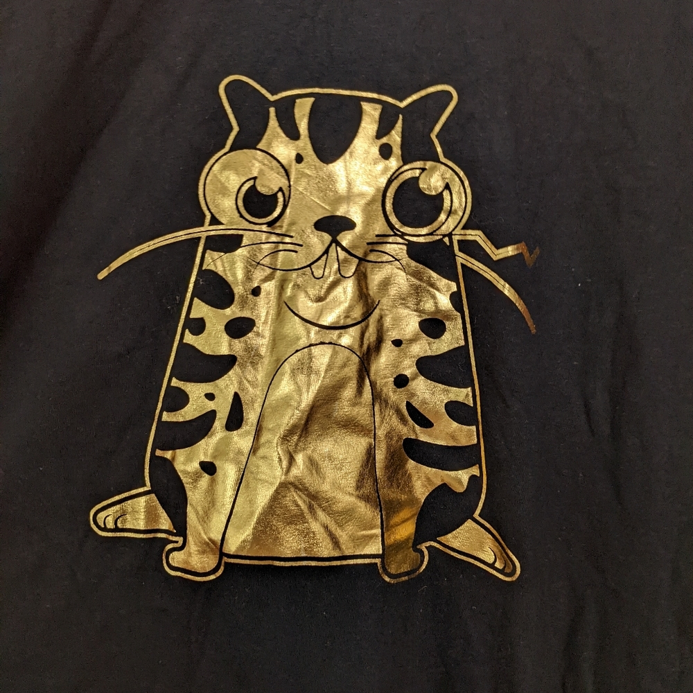 NWOT Cryptokitties graphic T-shirt